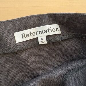 Reformation black linen mini skirt (size 8)
